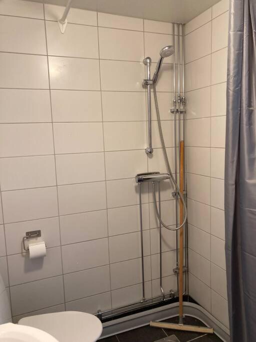 Fin Laegenhet Mitt Pa Bjaerehalvoen Apartment Bastad Exterior photo
